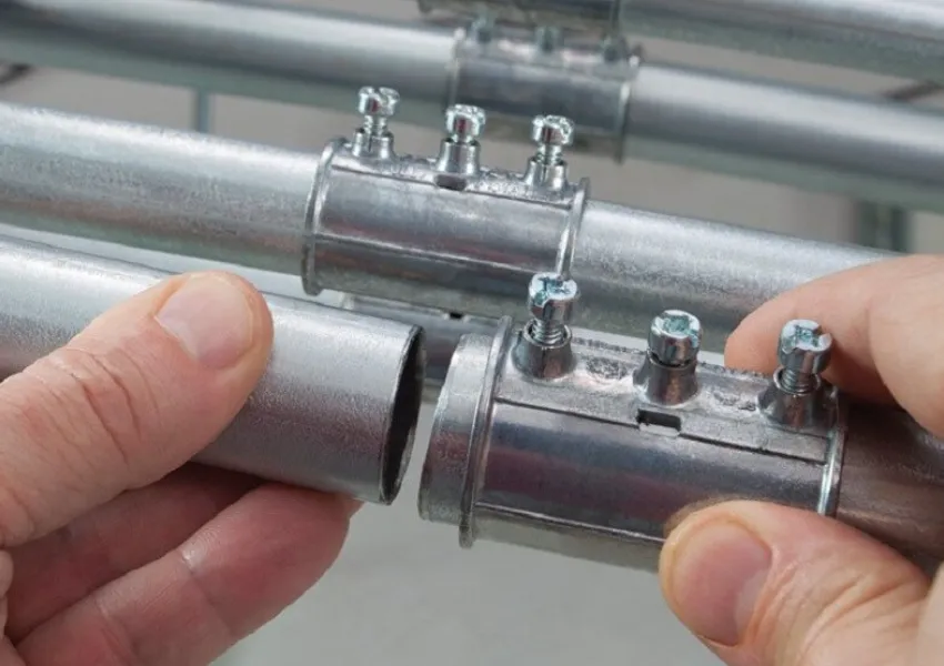 Lắp đặt khớp nối ống 